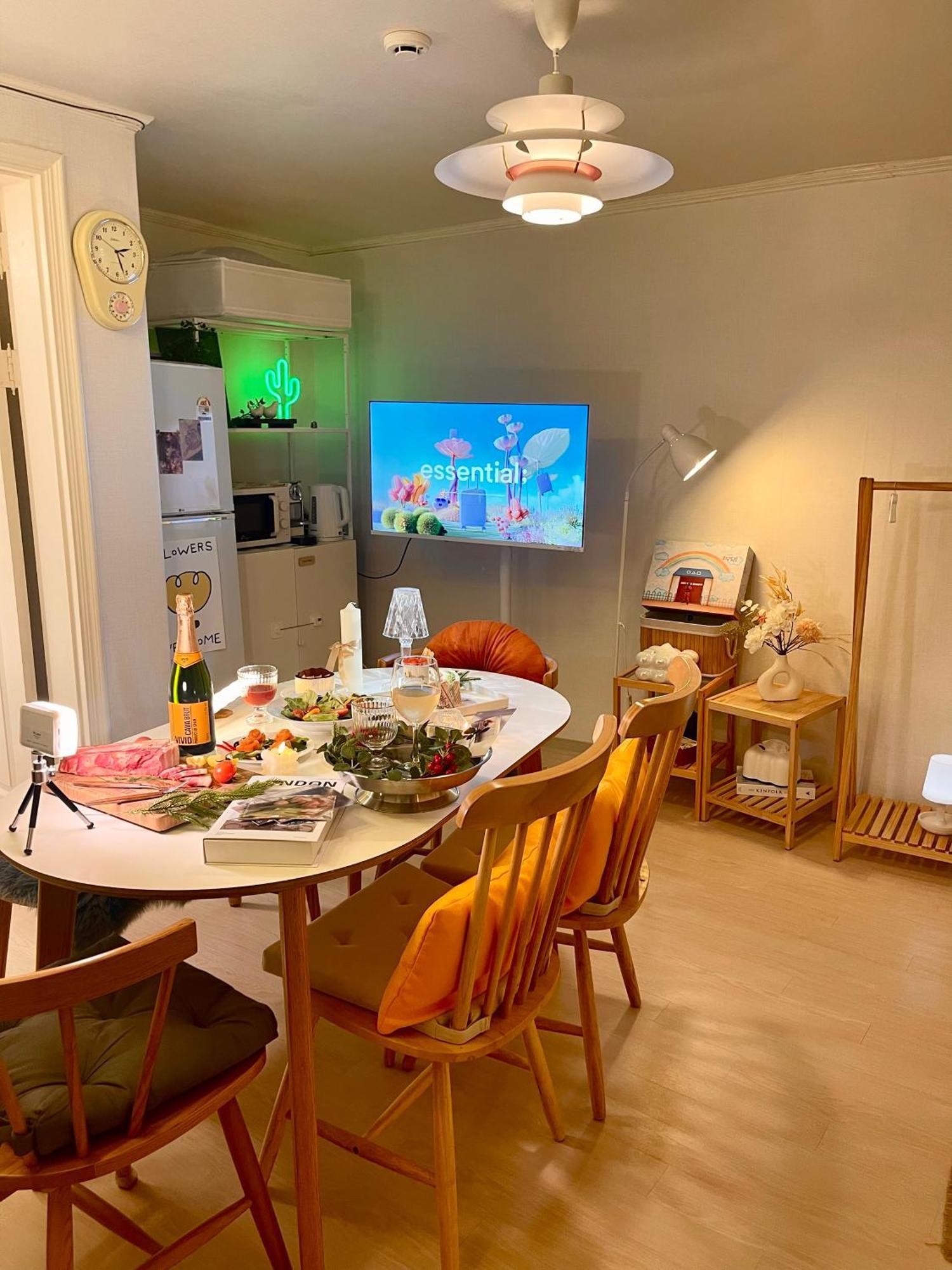 Apartment Happy In Near Kspo Dome,lotte Tower,jyp